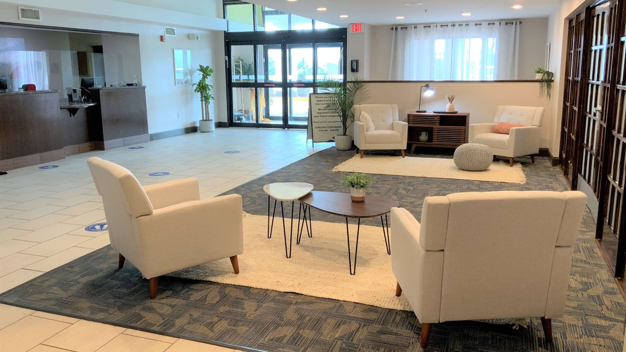 Photo of Livingroom in Tougaloo