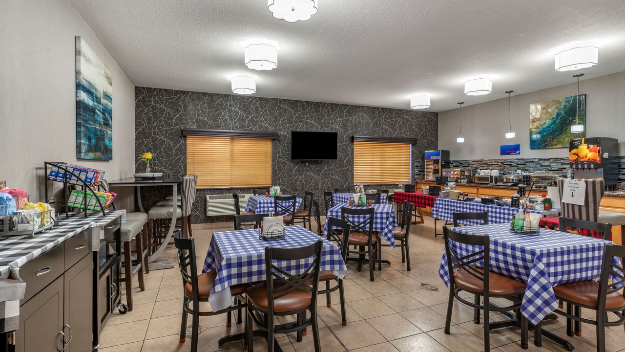 Photo of Others in Newberg