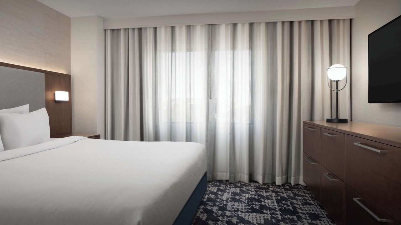 Photo of Bedroom in Far North Dallas