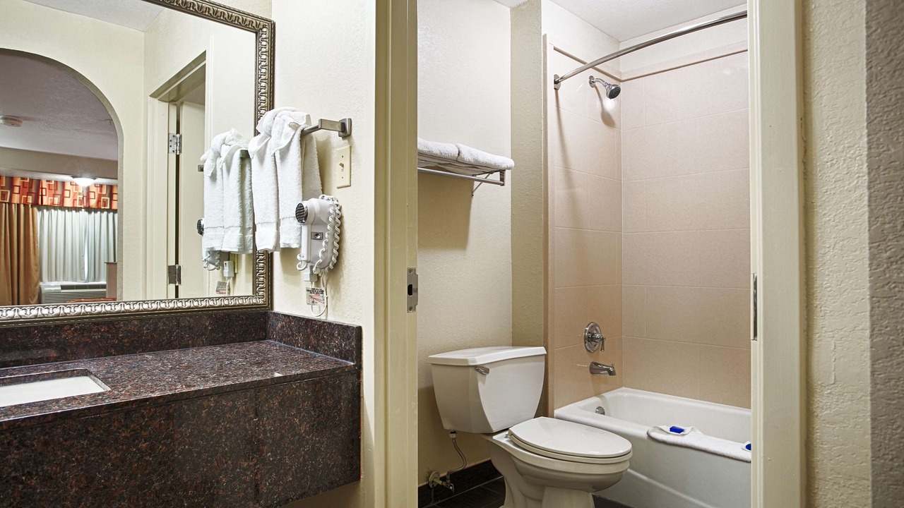 Photo of Bathroom in Minden