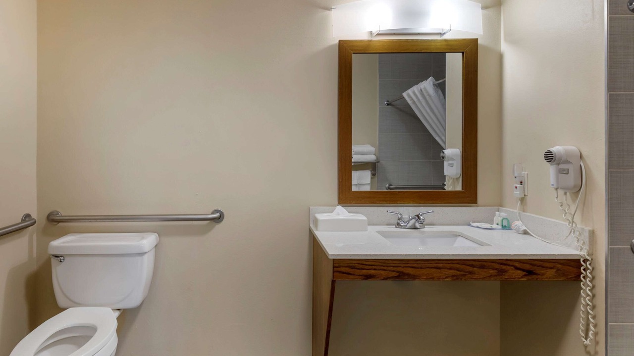 Photo of Bathroom in Seneca