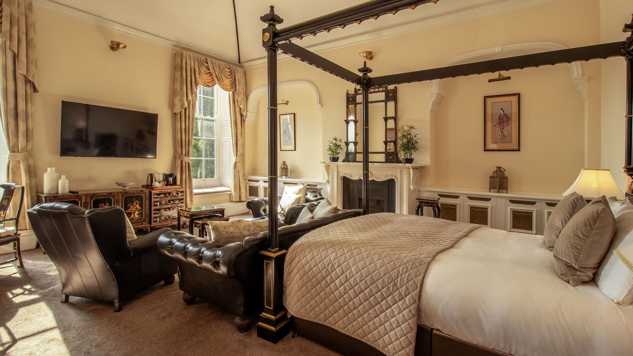 Photo of Others in Market Bosworth