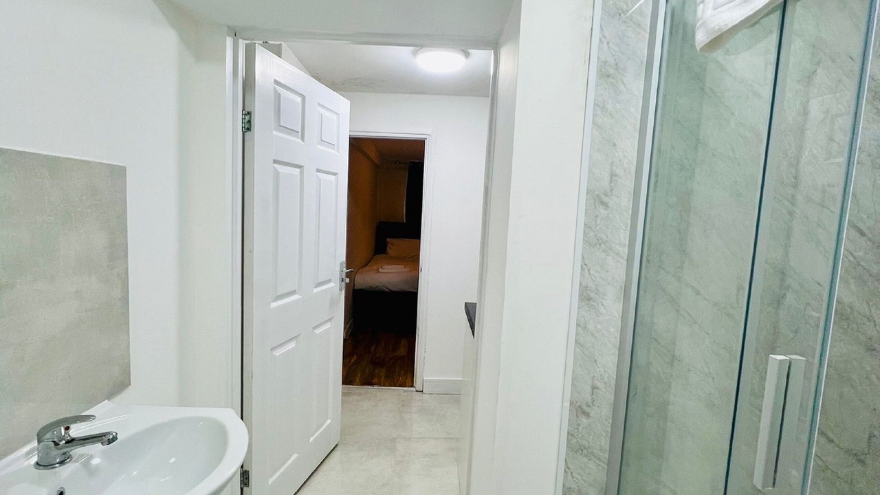 Photo of Bathroom in Reigate