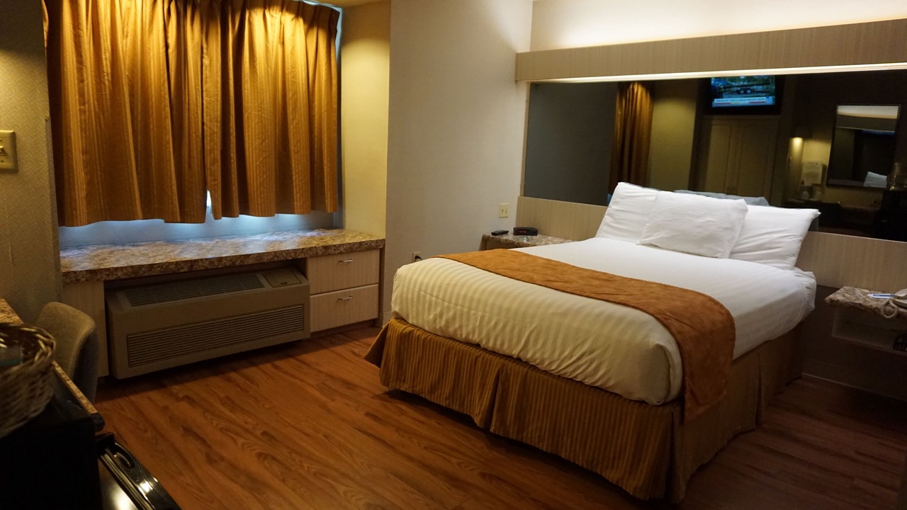 Photo of Bedroom in Tonawanda