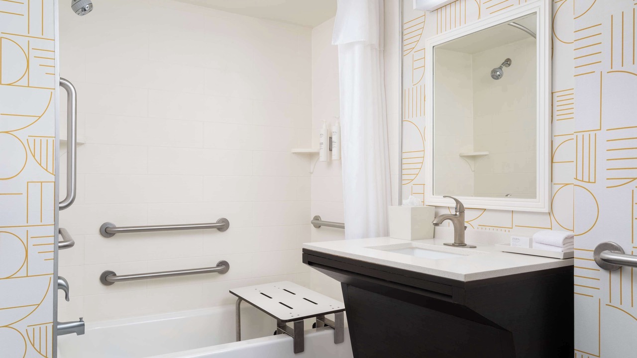 Photo of Bathroom in Miramar