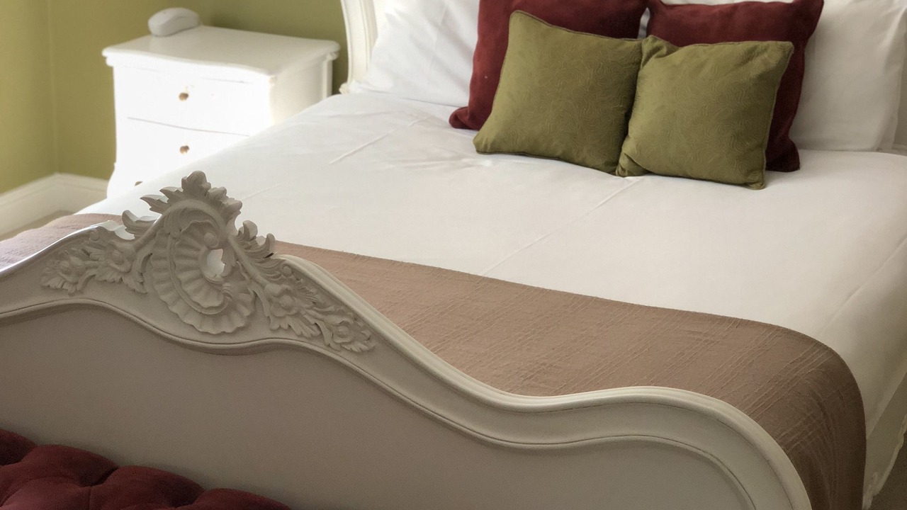 Photo of Bedroom in Rushmoor District