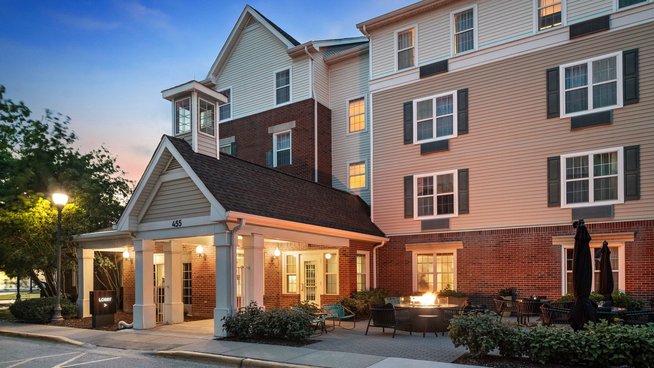 Photo of Outdoor in Lombard