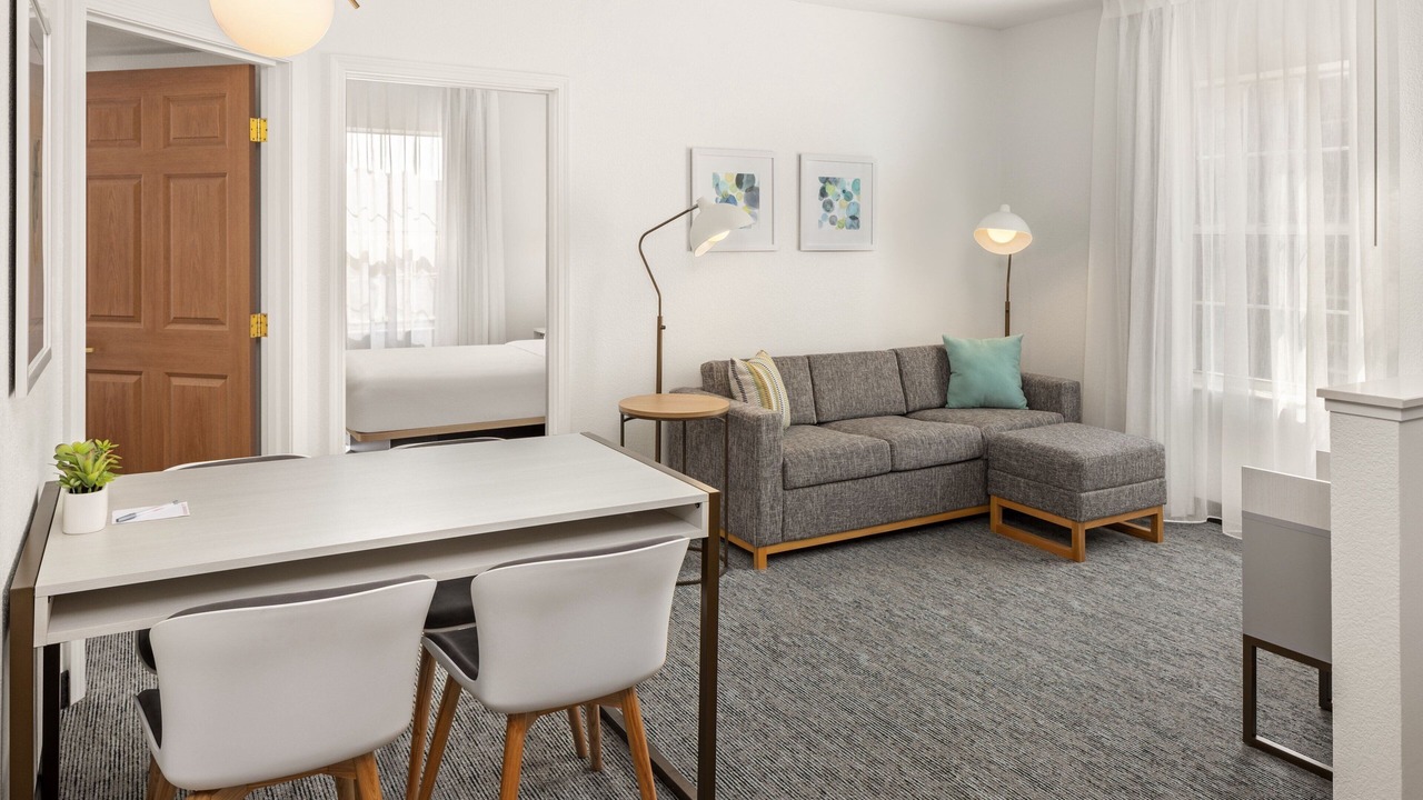 Photo of Bedroom in Lombard