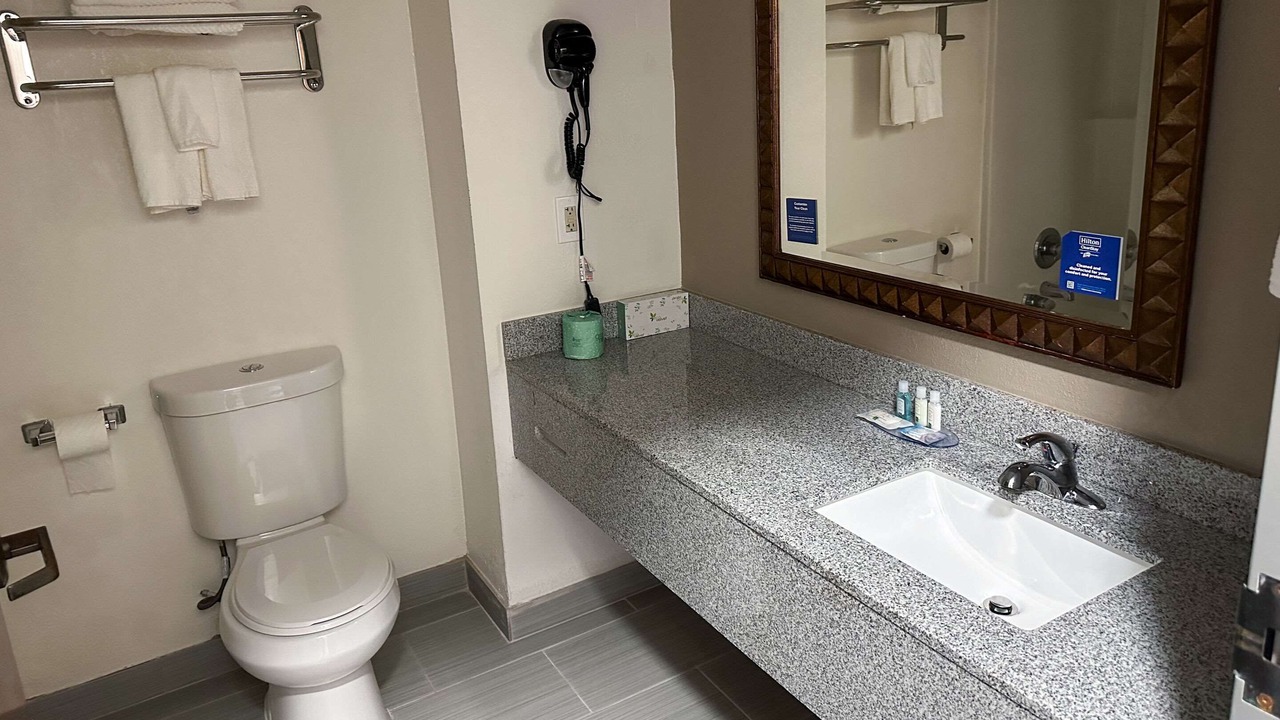 Photo of Bathroom in Hazlehurst