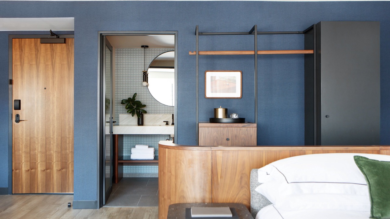 Photo of Bedroom in Embassy Row