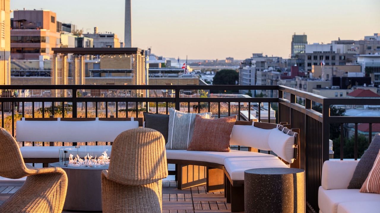 Photo of Patio Balcony in Embassy Row