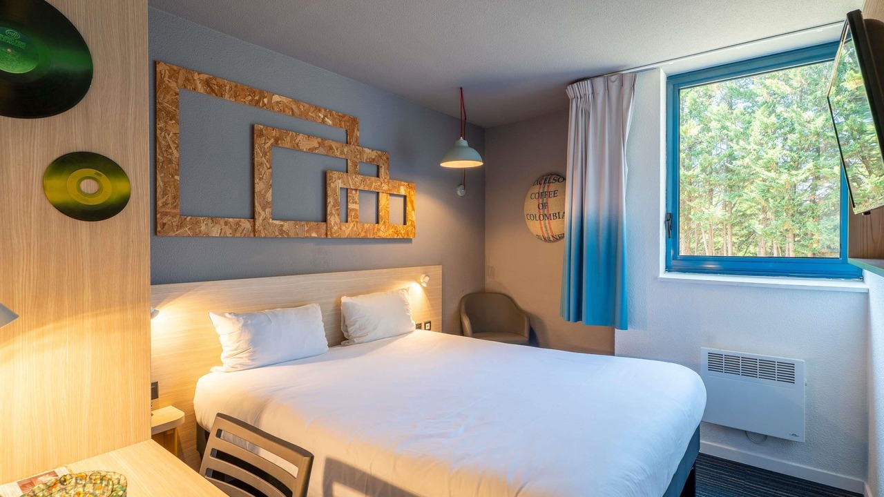 Photo of Bedroom in Merignac