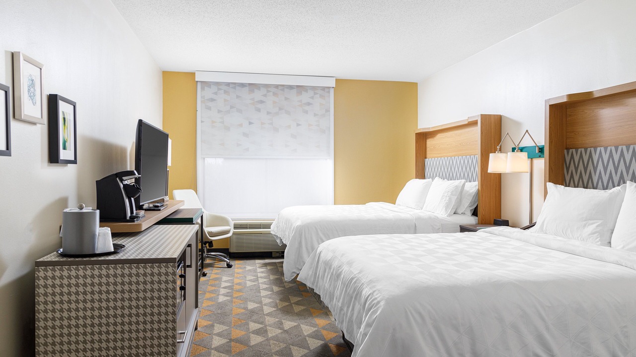 Photo of Bedroom in Cleveland