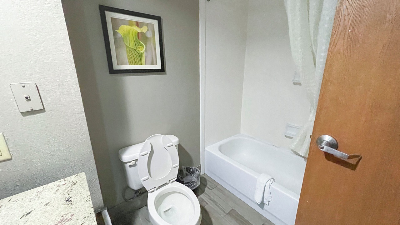 Photo of Bathroom in Tougaloo