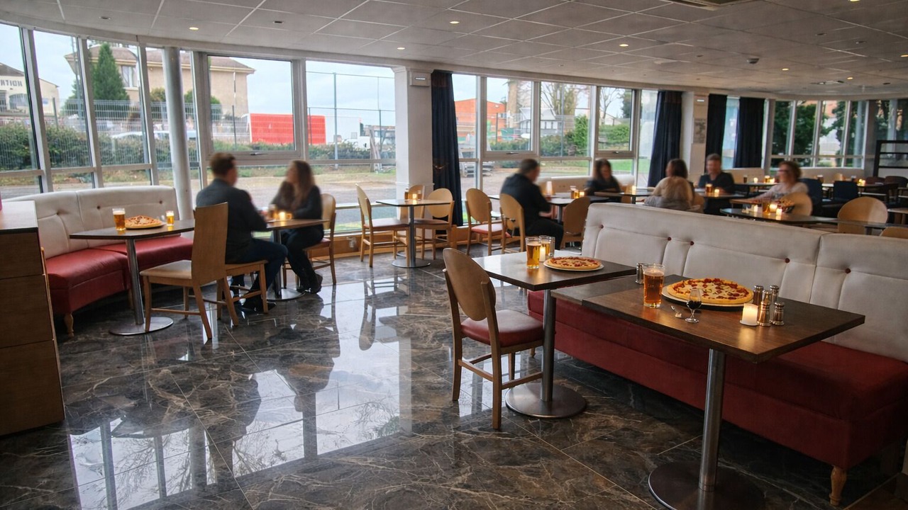 Photo of Others in Le Mesnil-Amelot