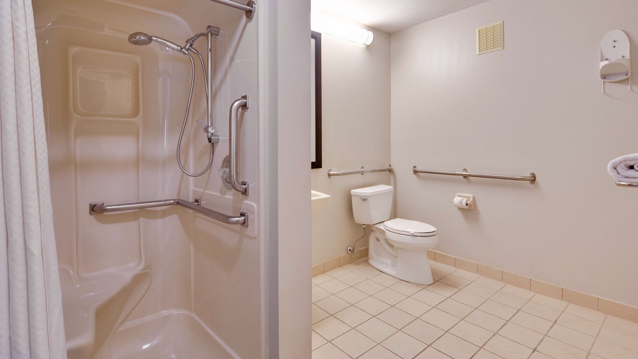 Photo of Bathroom in Latonia