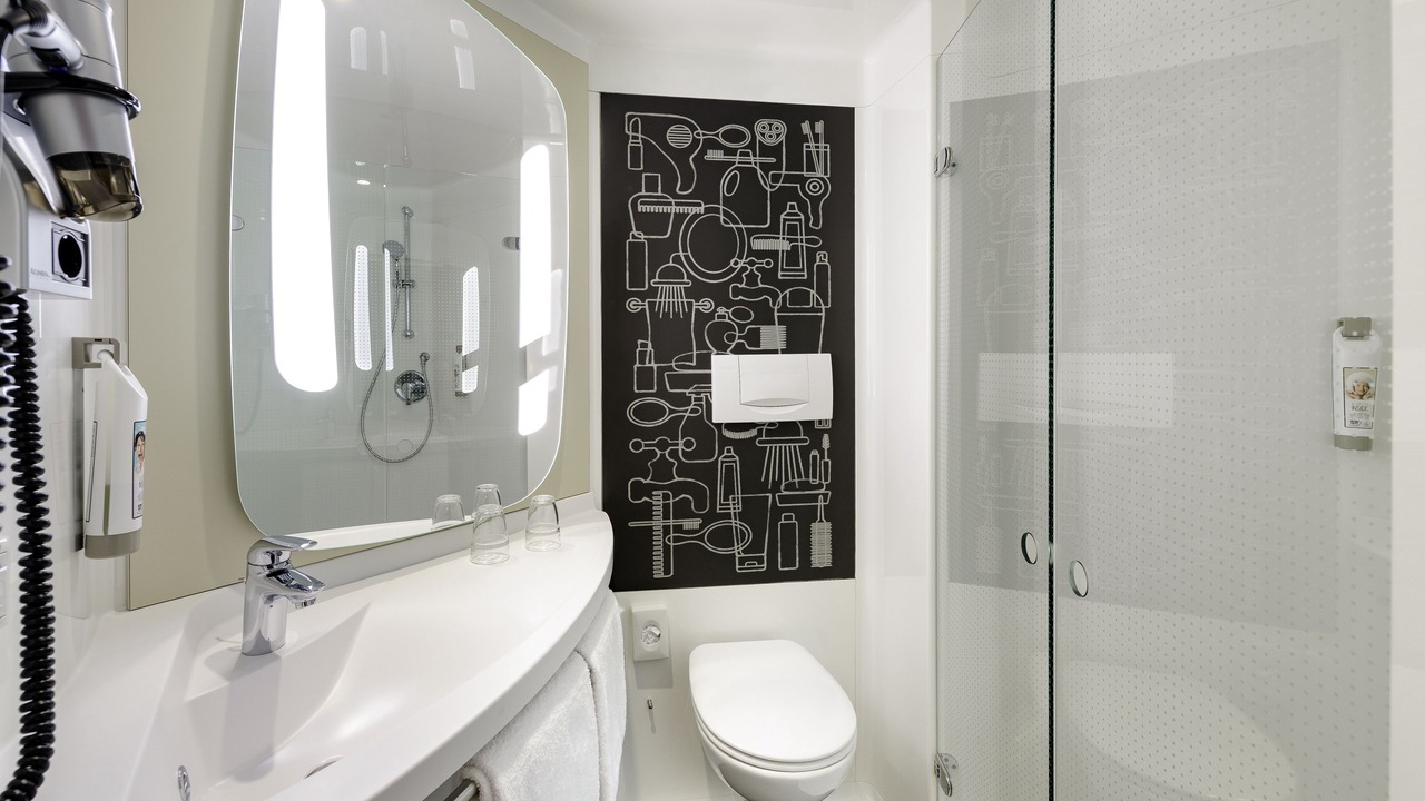 Photo of Others in City Centre Glasgow