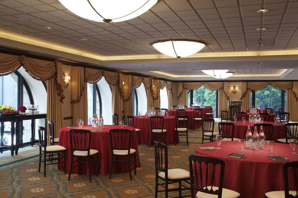 Photo of Others in Financial District