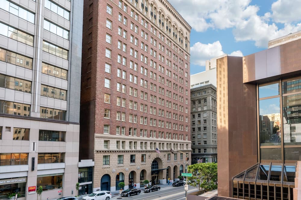 Photo of Outdoor in Financial District