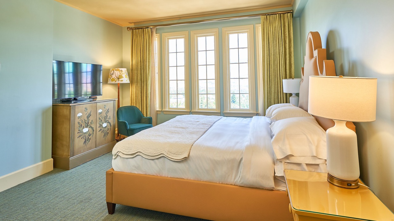 Photo of Bedroom in Historic Downtown District