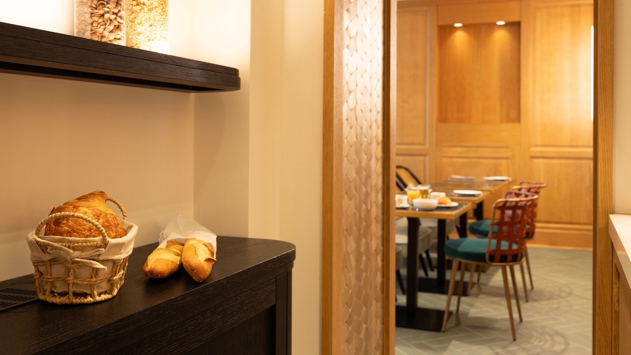 Photo of Others in Grenelle