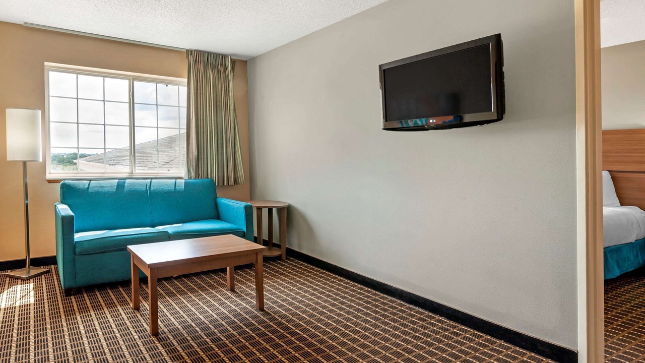 Photo of Bedroom in Dubuque