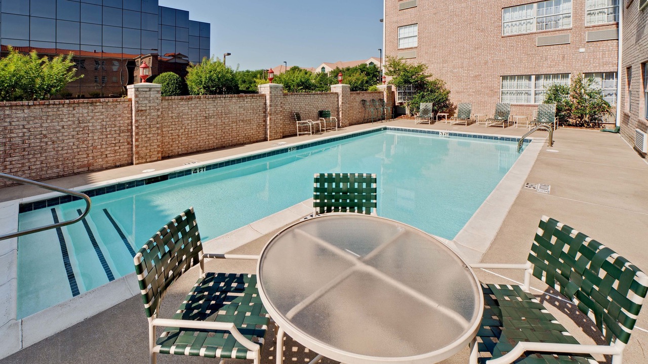 Photo of Outdoor in Addison