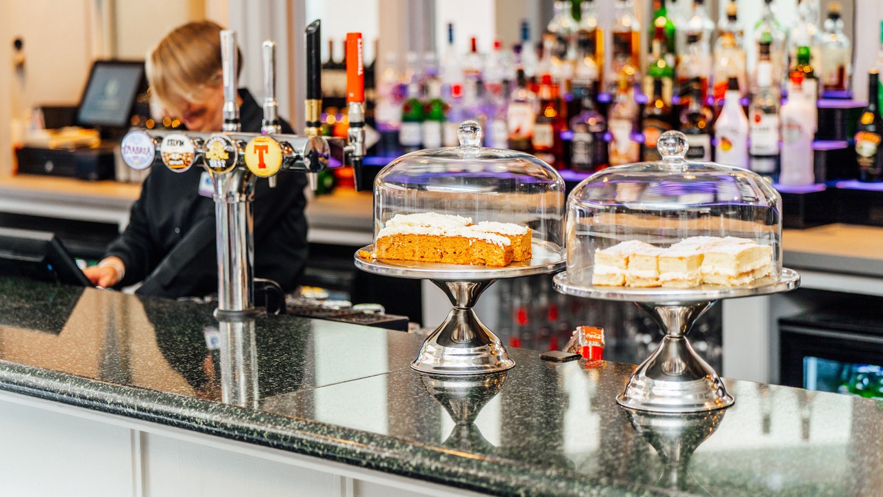 Photo of Others in Dalmuir