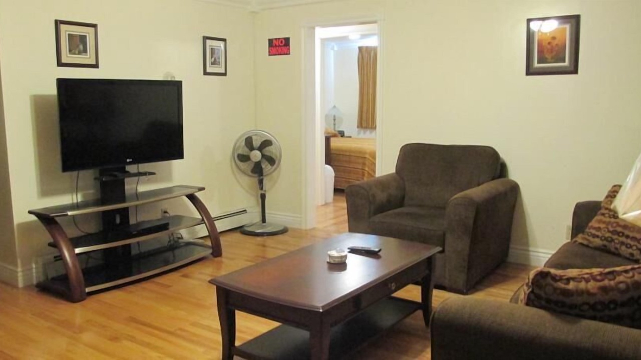 Photo of Livingroom in Holyrood