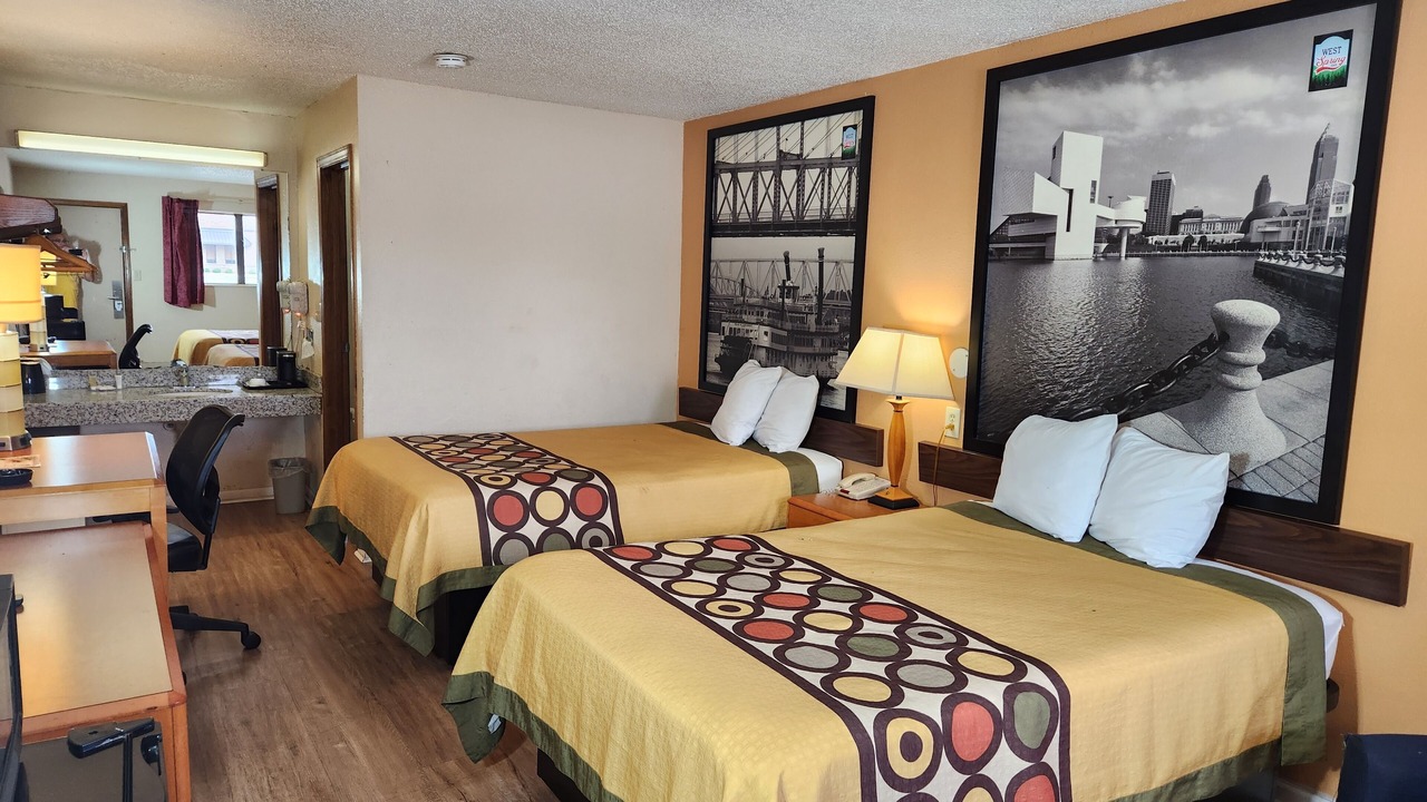 Photo of Bedroom in Westlake