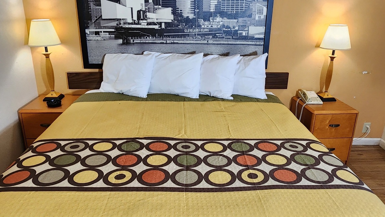 Photo of Bedroom in Westlake