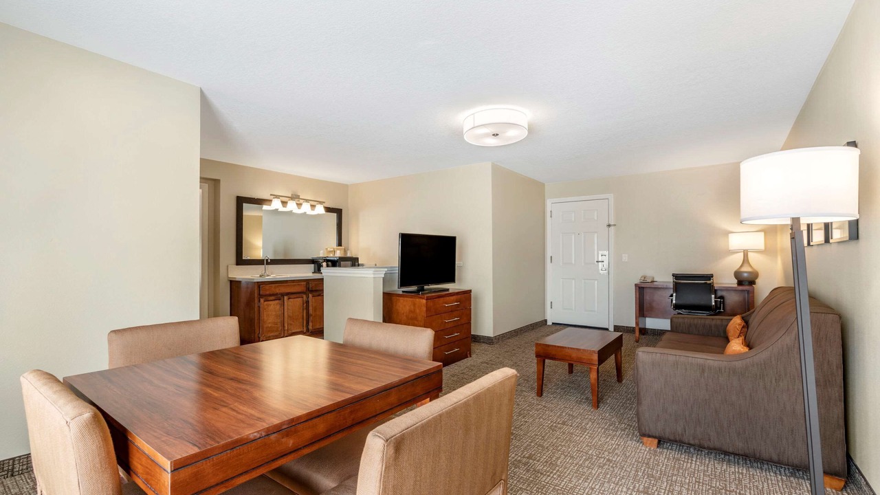 Photo of Bedroom in Red Bluff