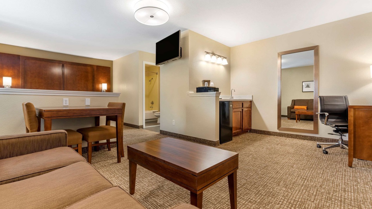 Photo of Others in Red Bluff