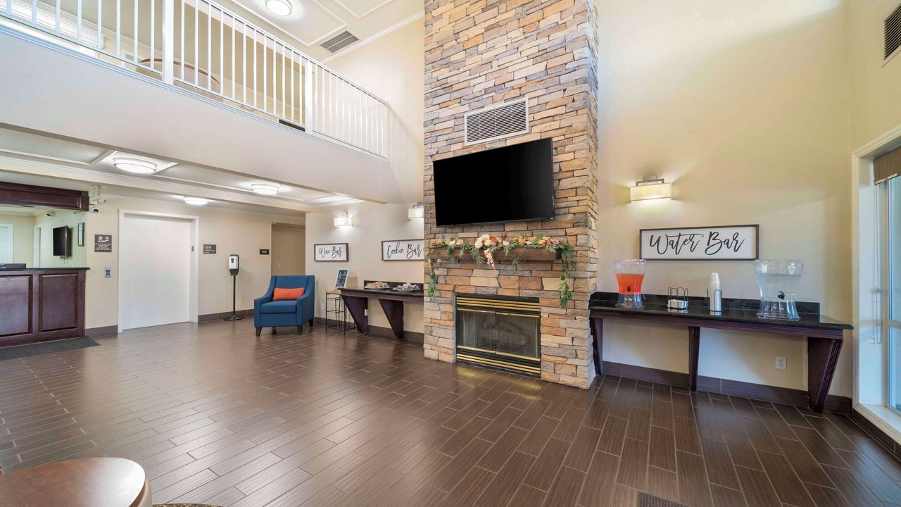 Photo of Others in Red Bluff