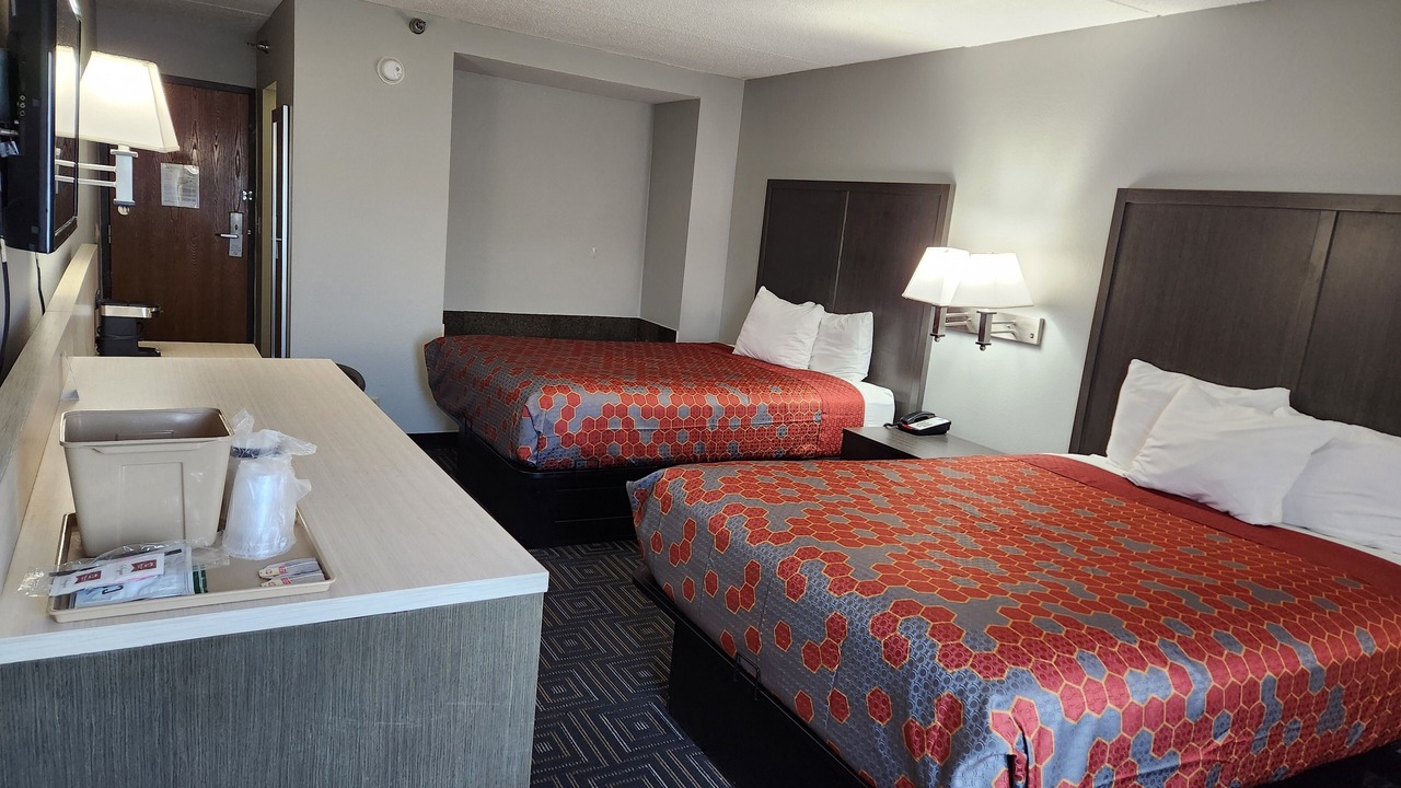 Photo of Bedroom in Mounds View