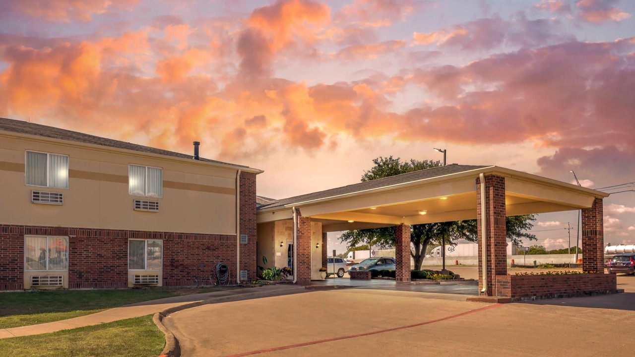 Photo of Outdoor in Red Oak