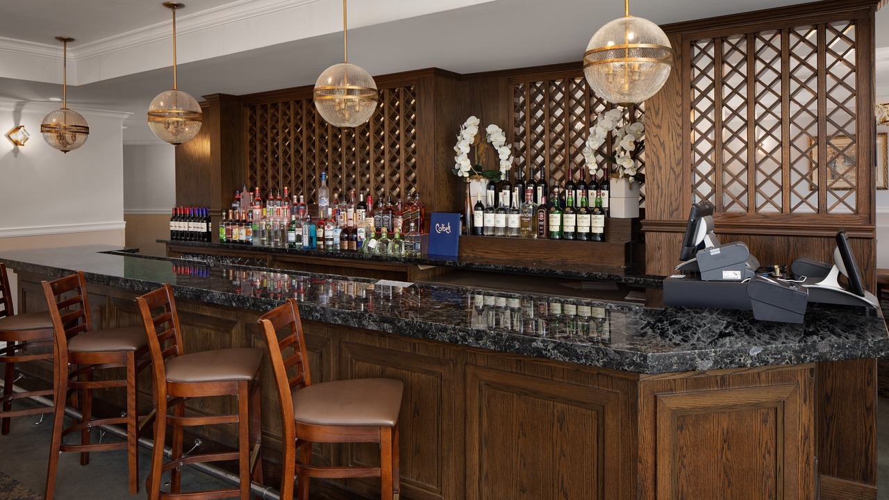 Photo of Others in Great Neck Plaza