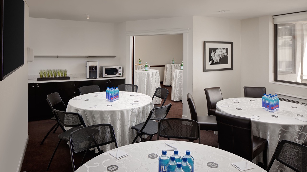 Photo of Others in Great Neck Plaza