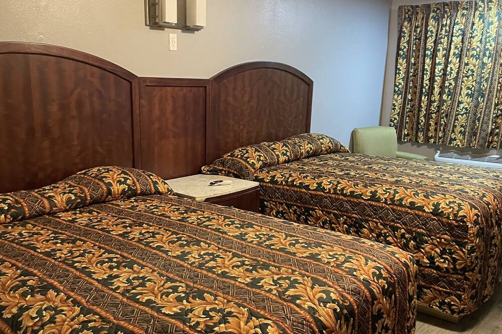 Photo of Bedroom in Norco