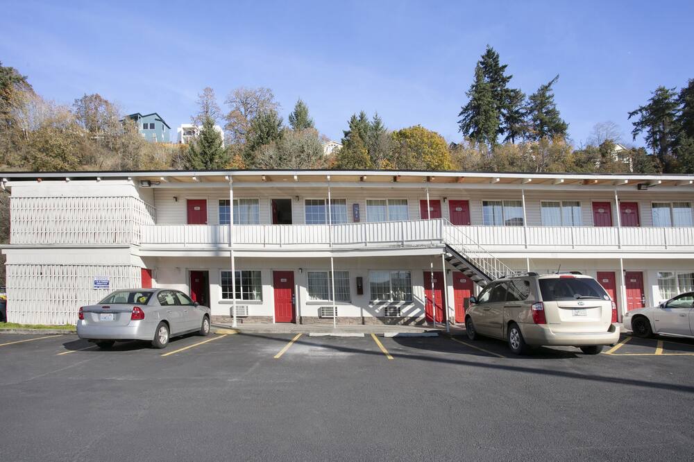 Photo of Outdoor in Carrolls