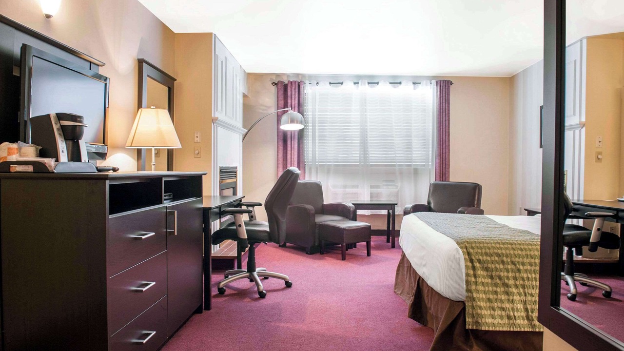 Photo of Bedroom in Pembroke