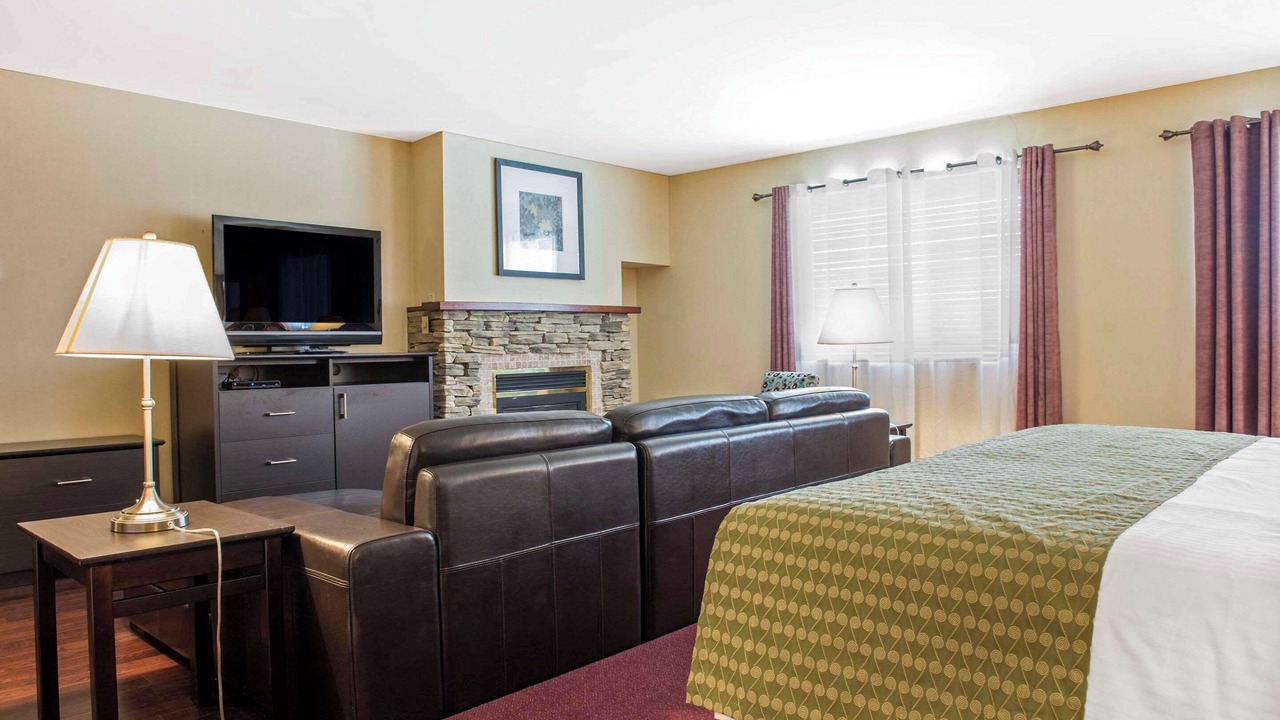 Photo of Bedroom in Pembroke