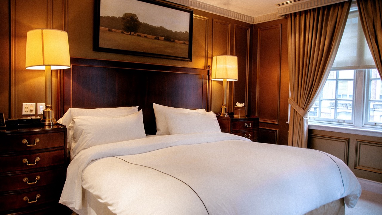 Photo of Bedroom in Bloor-Yorkville