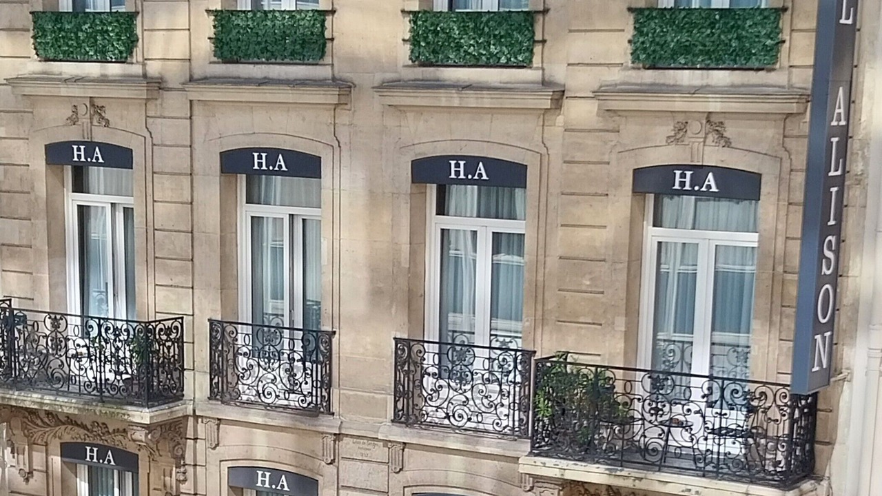 Photo of Outdoor in Madeleine