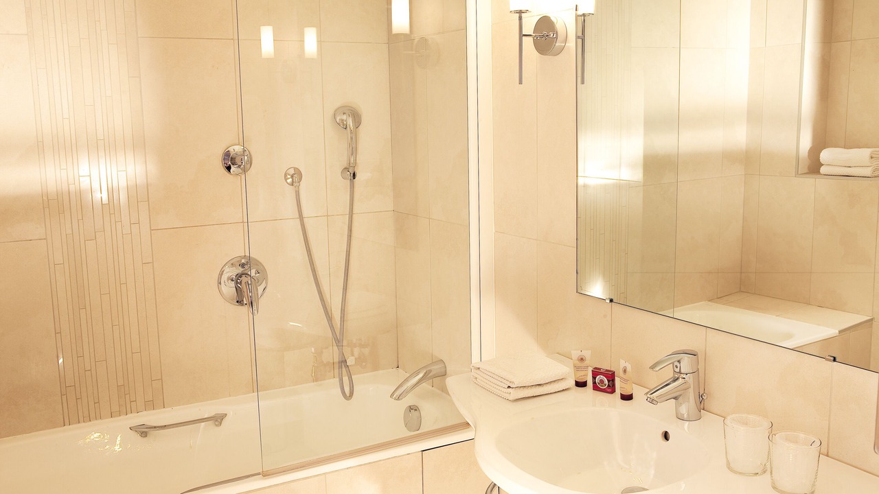 Photo of Bathroom in Madeleine
