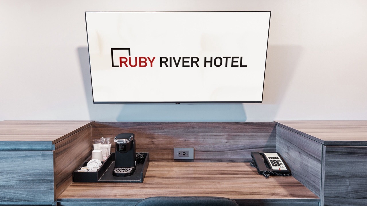 Photo of Others in Logan