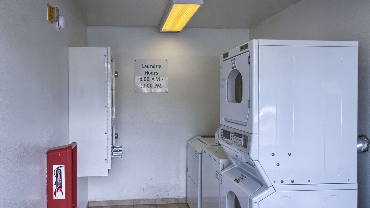 Photo of Bedroom in Holly