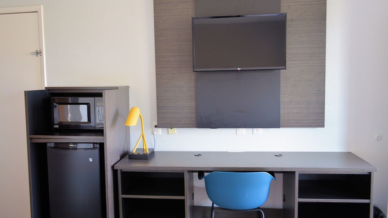 Photo of Others in Holly