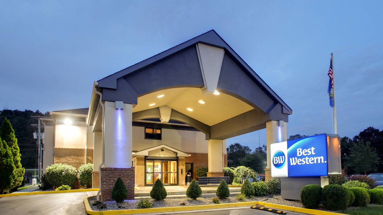 Photo of Buildings in Morehead
