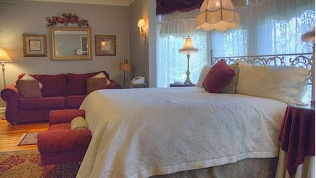 Photo of Bedroom in West Washington